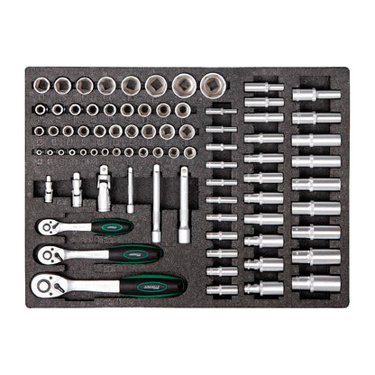 Zestaw narzędzi Jungwille: nasadki, grzechotki i przedłużki w organizerze z pianki