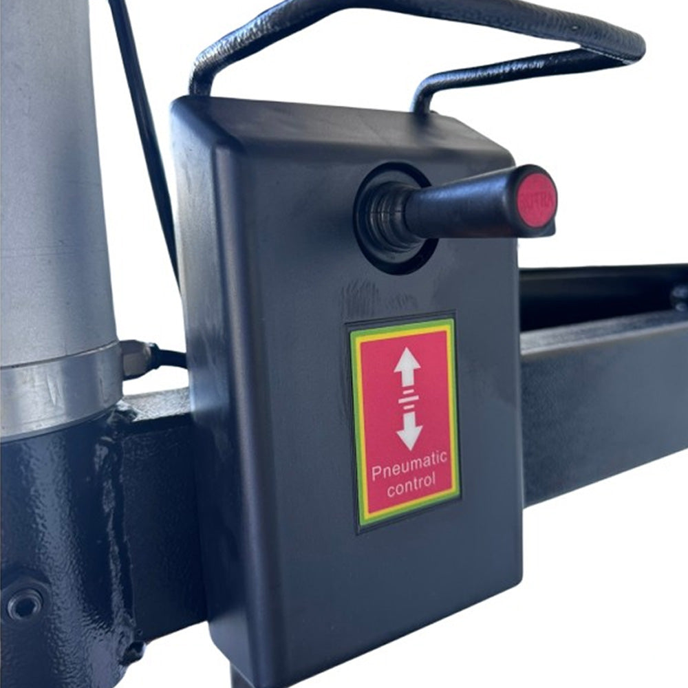 Zawór sterowania pneumatycznego (joystick góra-dół) ramienia pomocniczego HELP ARM montażownicy SMART EQUIPMENT serii PRO.