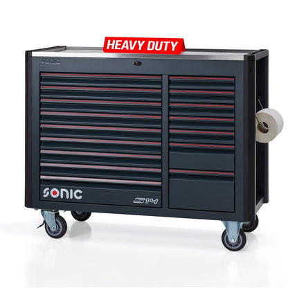 Wózek warsztatowy Sonic NEXT S14 z czerwonym znakiem Heavy Duty z boku.