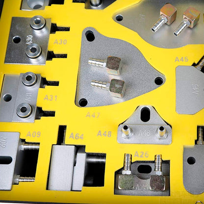 Zbliżenie elementów z zestawu 80 złączy do wymiany oleju w automatycznej skrzyni biegów – precyzyjne końcówki i solidne wykonanie